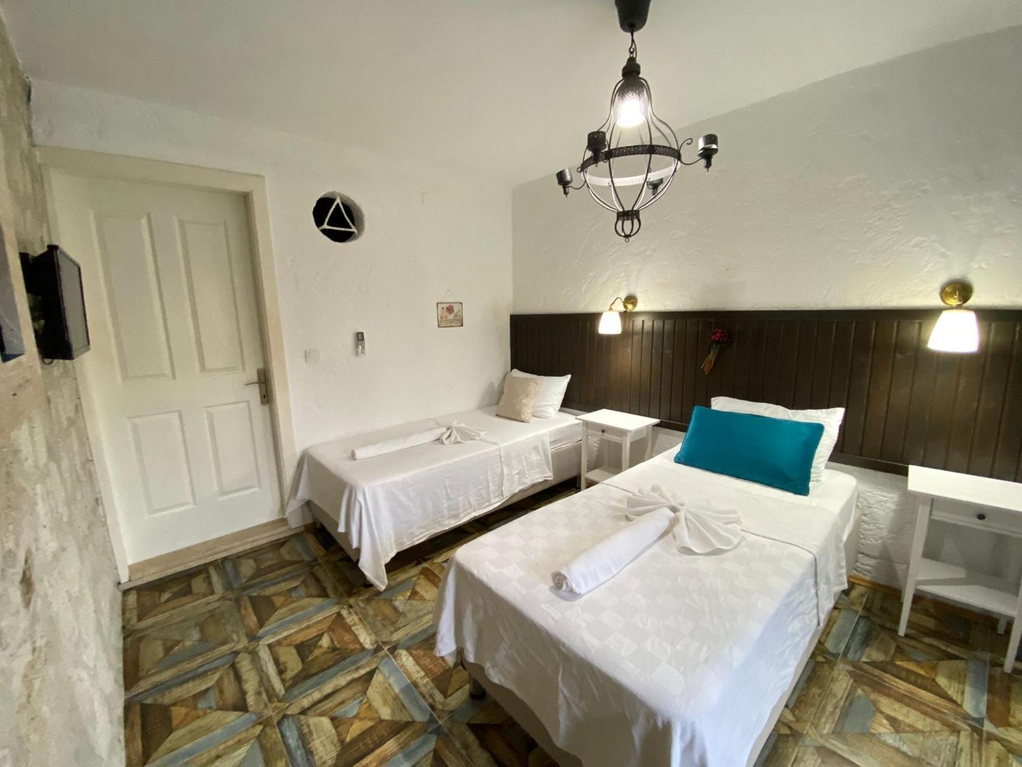 Alacati Albatross Hotel Exteriör bild